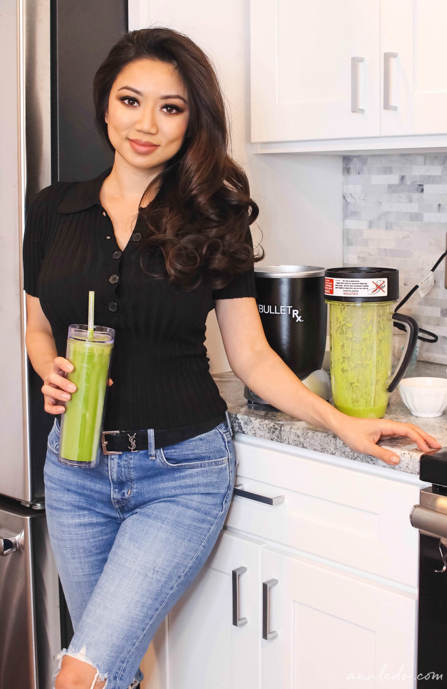Quick + Easy Green Smoothie Recipe // Perfect Healthy Breakfast