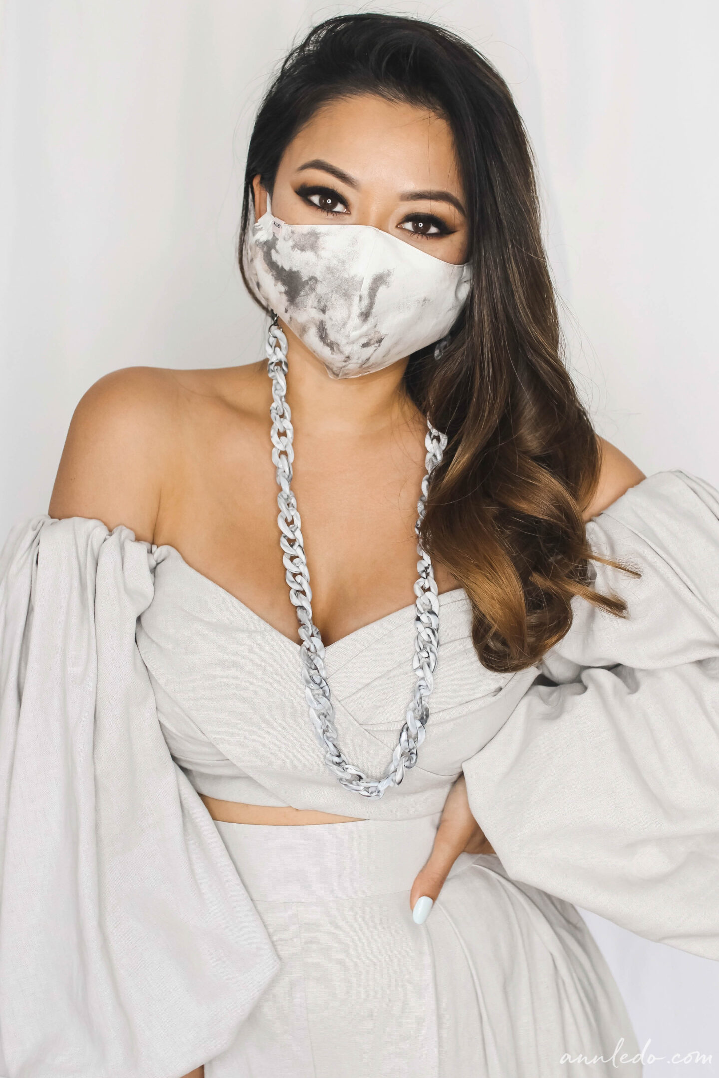 Chic Face Masks + Stylish Chain Accessories // Comfortable + Breathable Masks